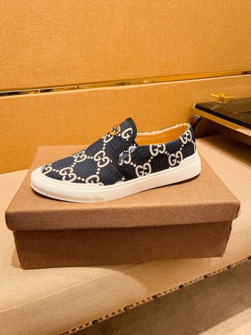 Gucci Low Shoes SmoothTexture 25620