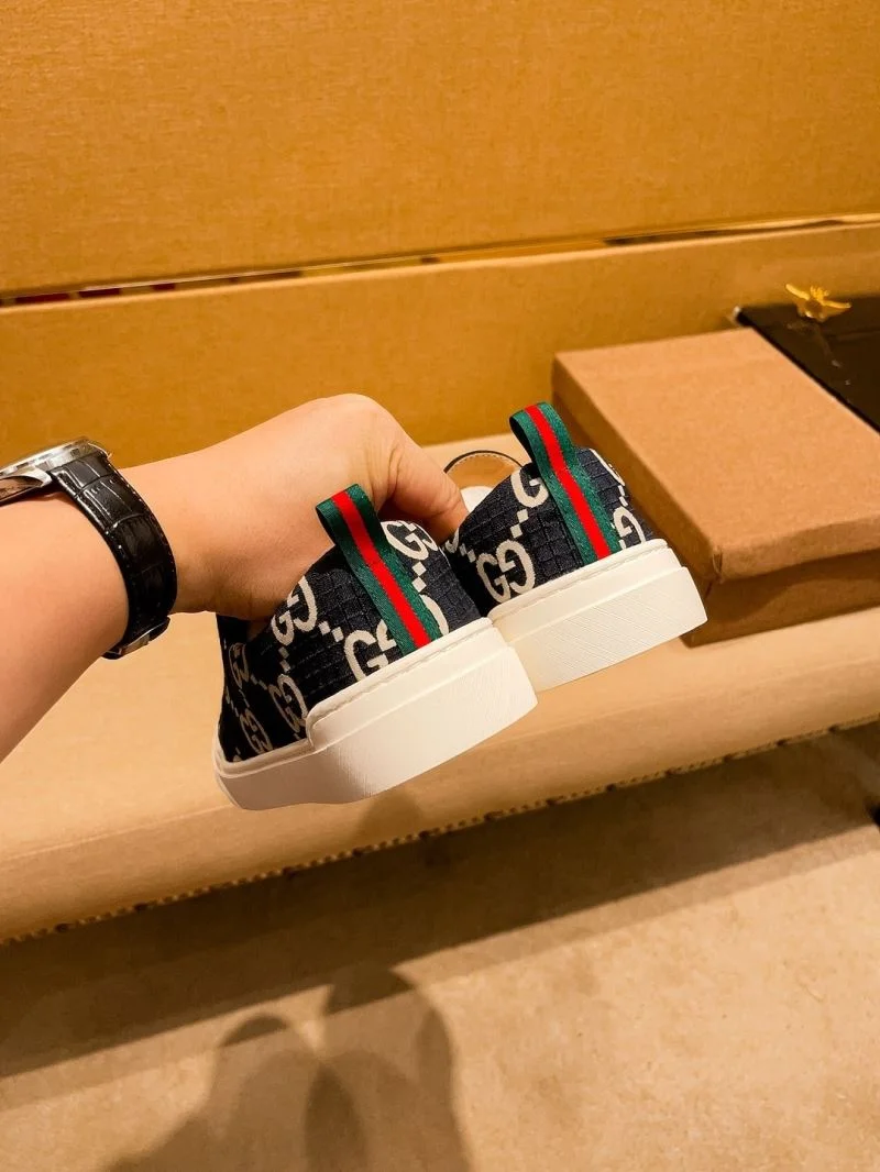 Gucci Low Shoes SmoothTexture 25620