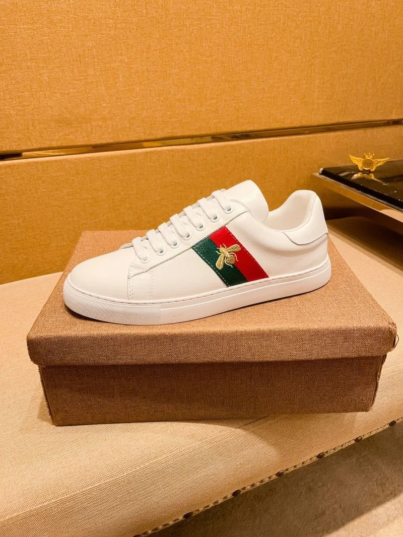 SoftTouch Gucci Low Shoes 25614