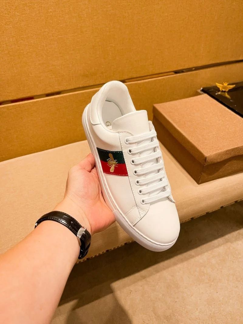SoftTouch Gucci Low Shoes 25614