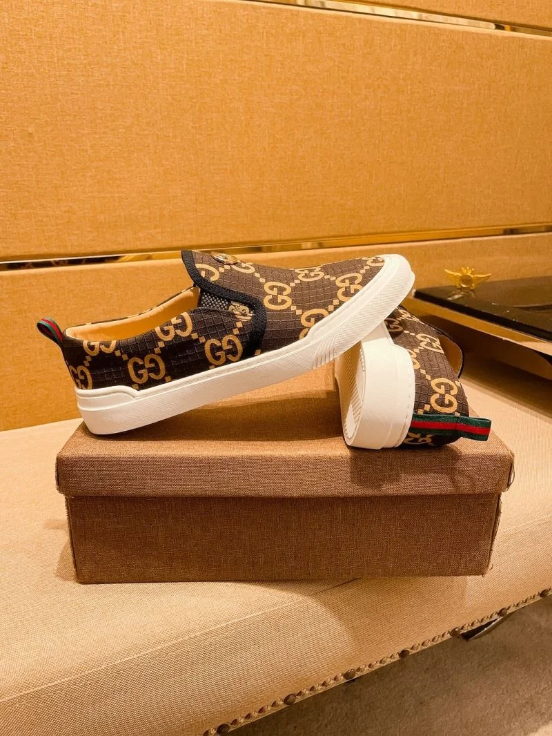 Gucci Low Shoes Contemporary 25609