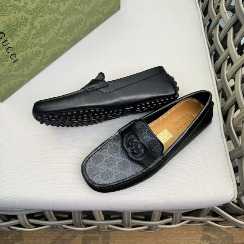 Modern Gucci Low Shoes 25645