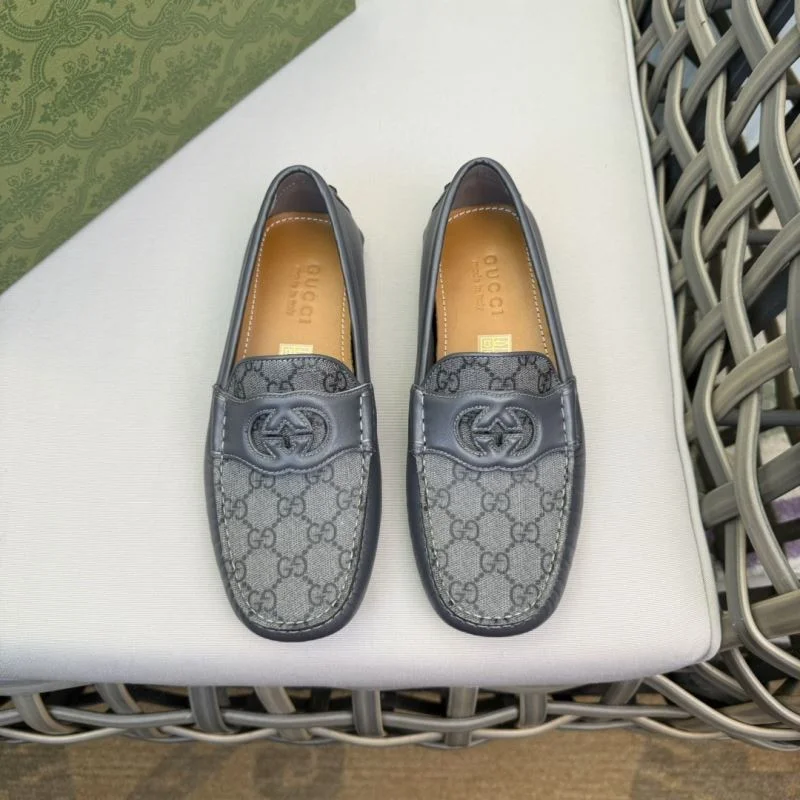 Gucci Low Shoes Comfortable 25613
