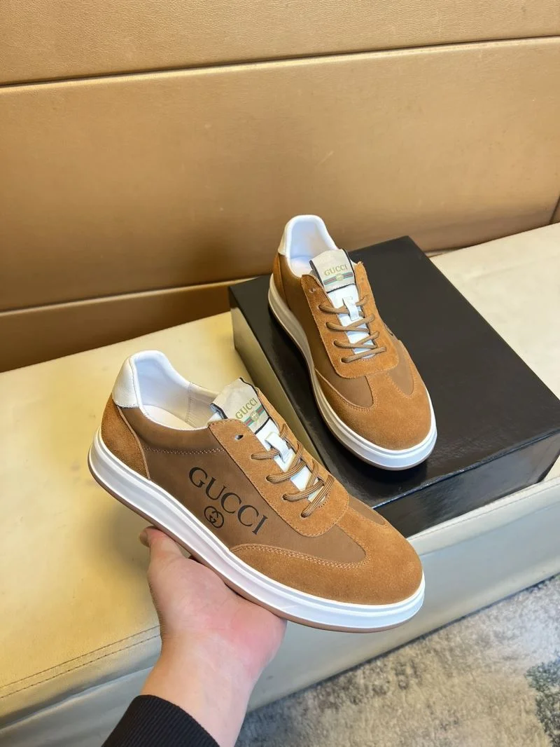 Gucci Low Shoes Practical 25641