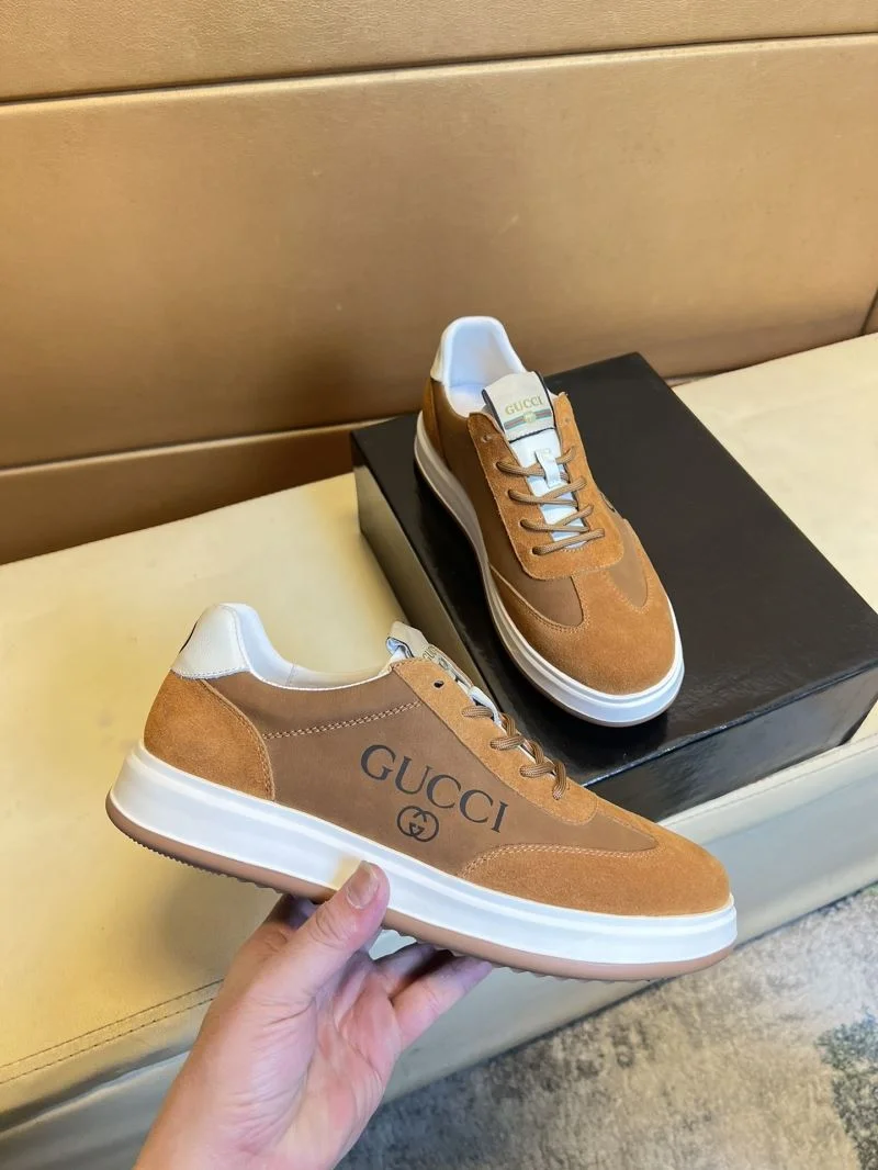 Gucci Low Shoes Practical 25641