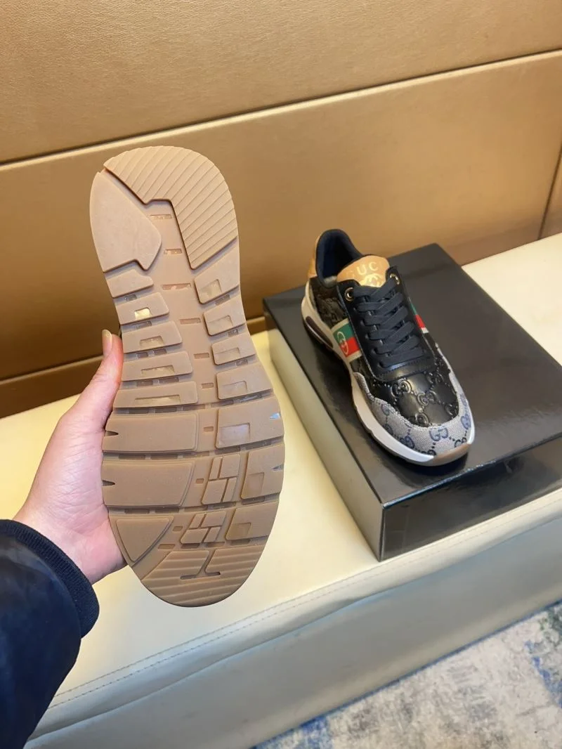 Effortless Gucci Low Shoes 25629
