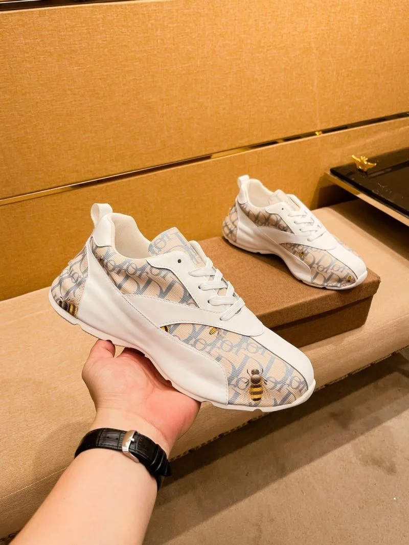 Gucci Low Shoes Premium 25599