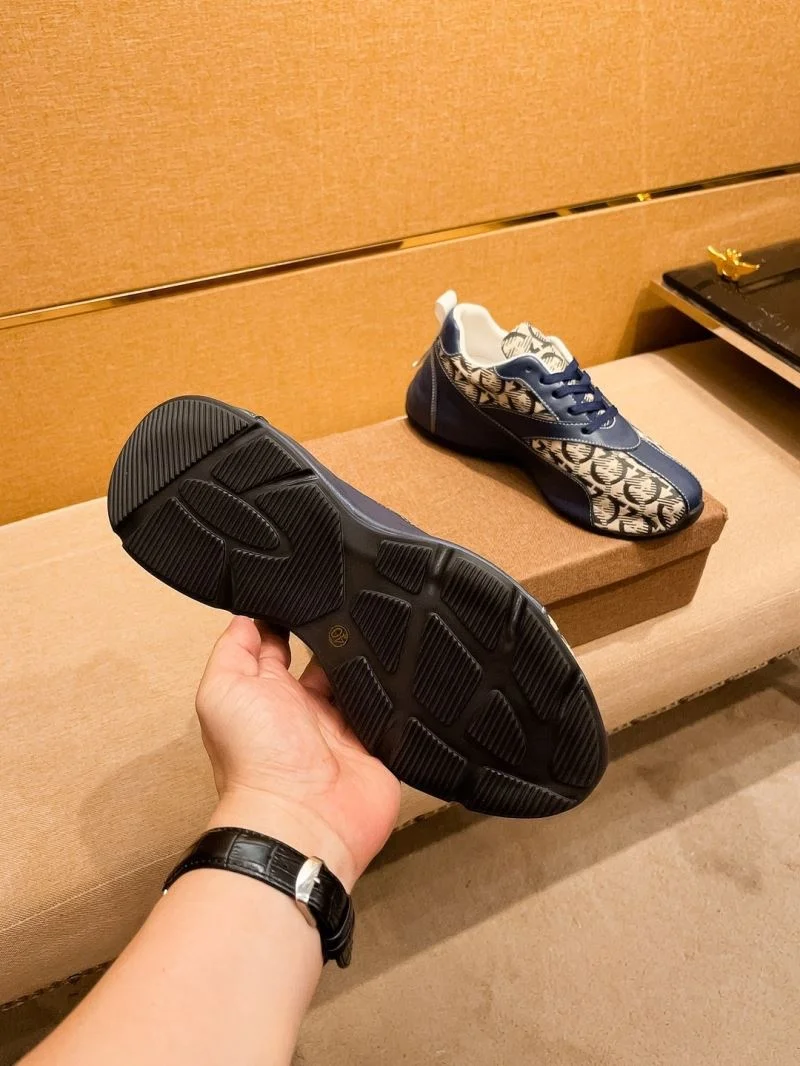 Gucci Low Shoes Casual 25591