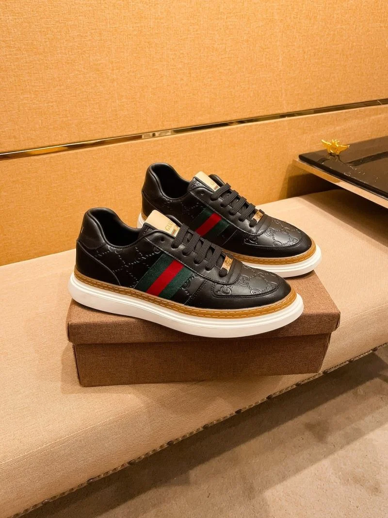 Gucci Low Shoes Trendsetting 25586