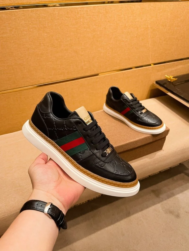 Gucci Low Shoes Trendsetting 25586