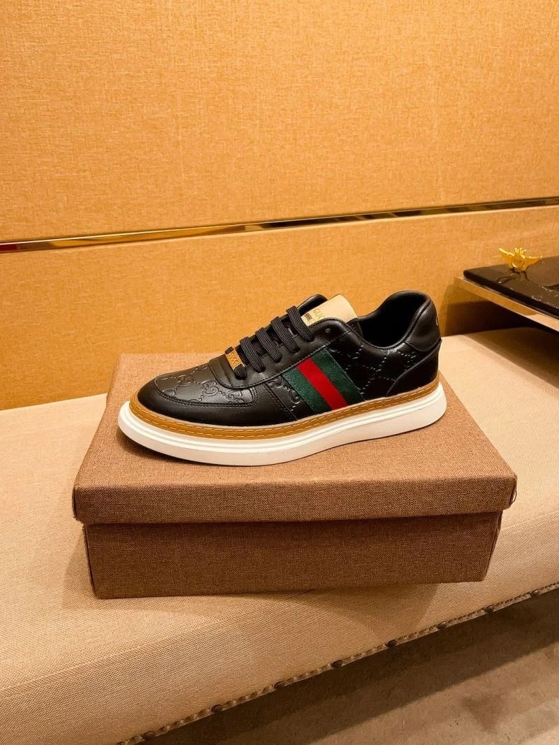 Gucci Low Shoes Trendsetting 25586
