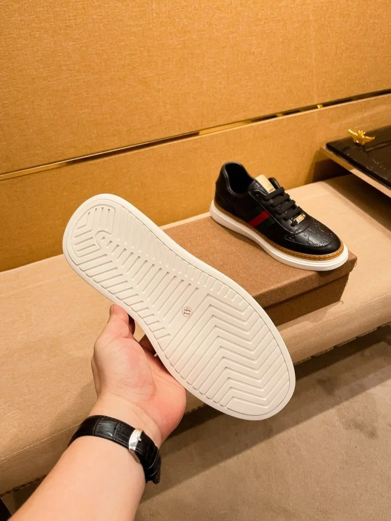 Gucci Low Shoes Trendsetting 25586