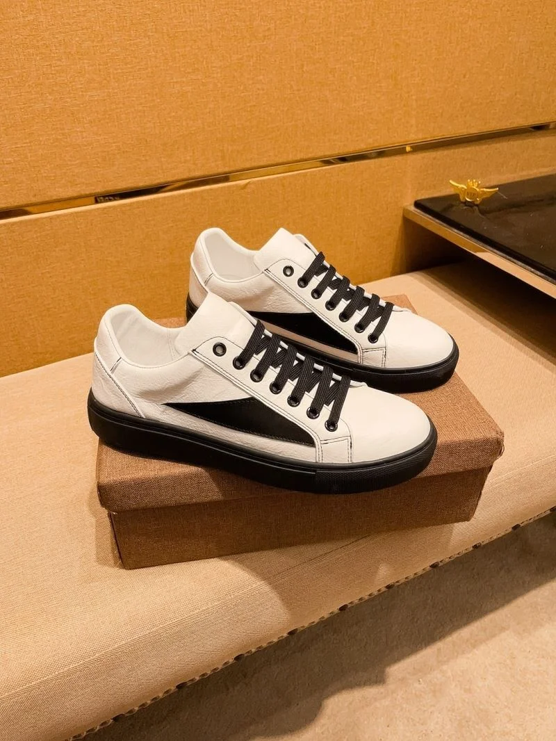AllSeason Gucci Low Shoes 25623