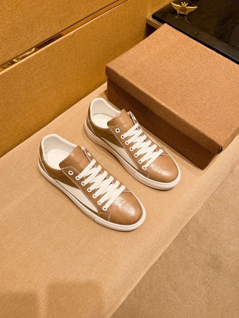 TechFriendly Gucci Low Shoes 25630