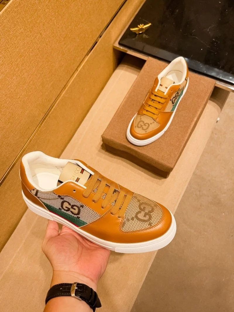 Gucci Low Shoes Packable 25583