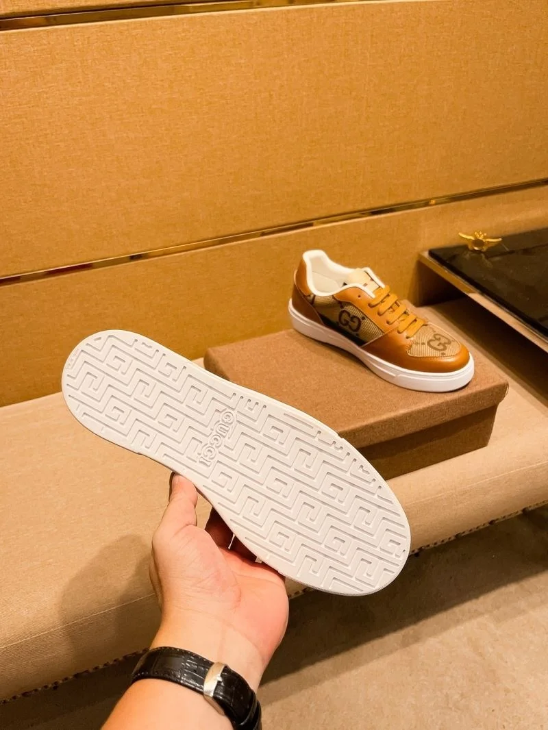 Gucci Low Shoes Packable 25583