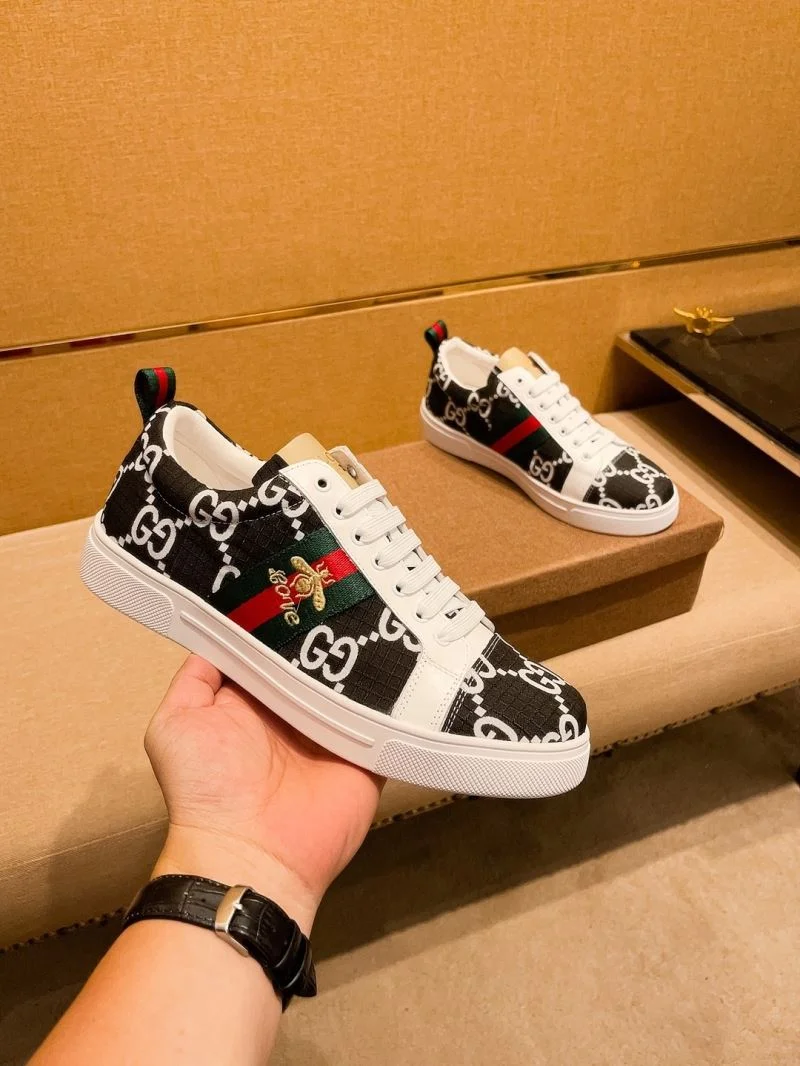Gucci Low Shoes Modern 25588