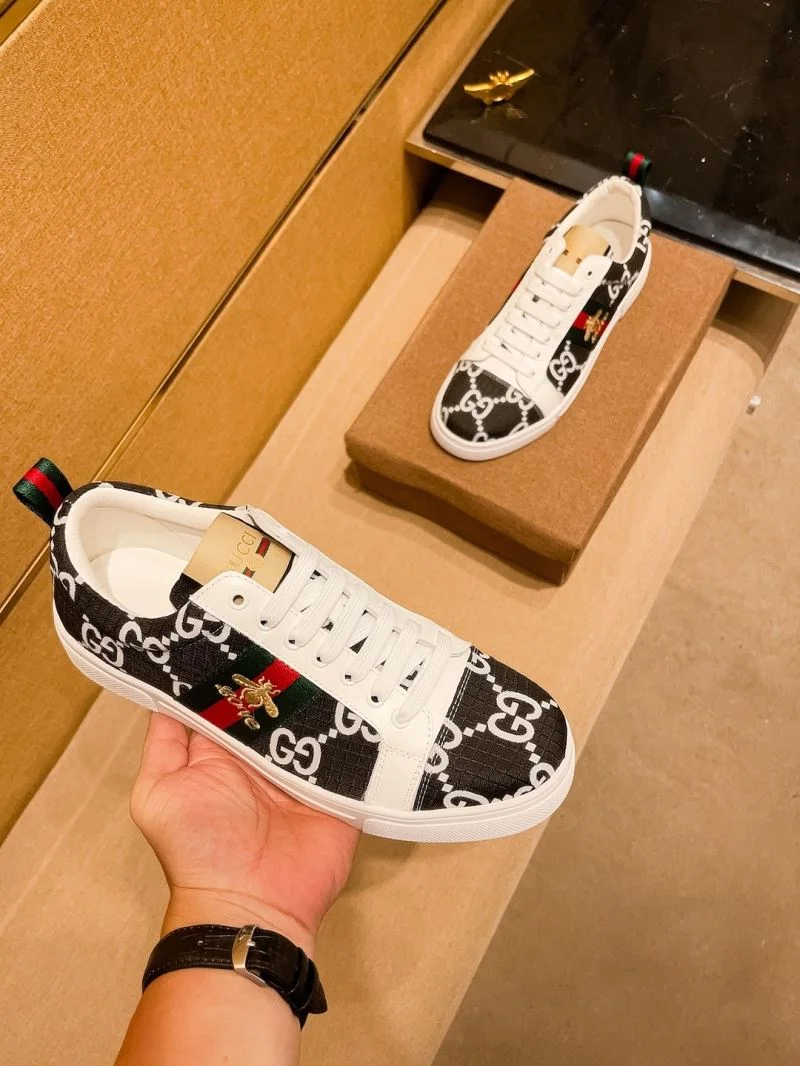 Gucci Low Shoes Modern 25588