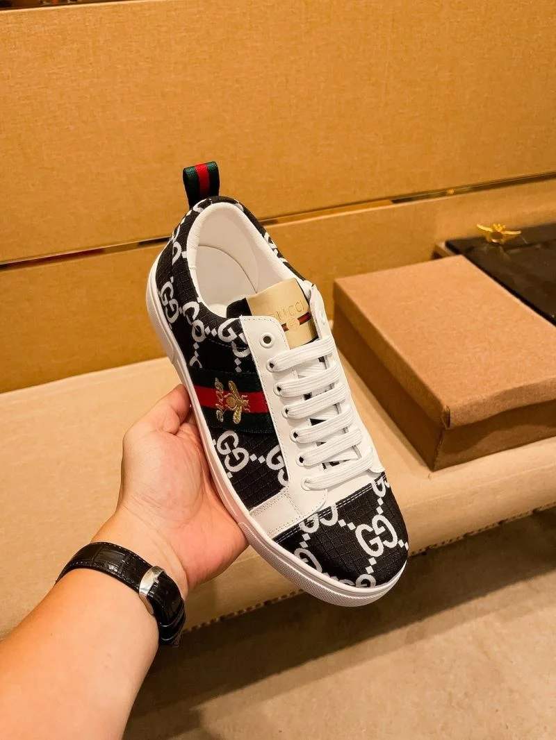 Gucci Low Shoes Modern 25588