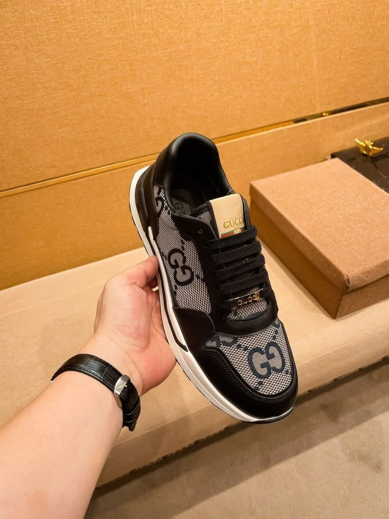 MoistureWicking Gucci Low Shoes 25580