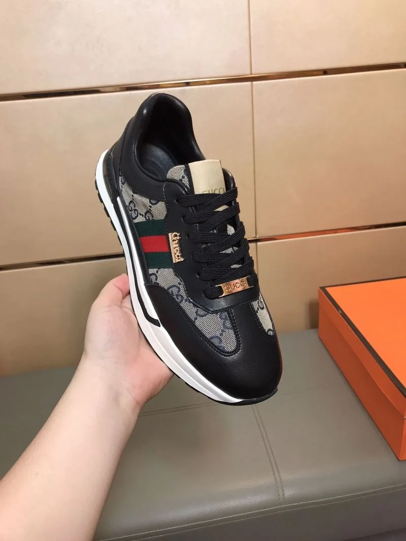 Gucci Low Shoes Breathable 25562