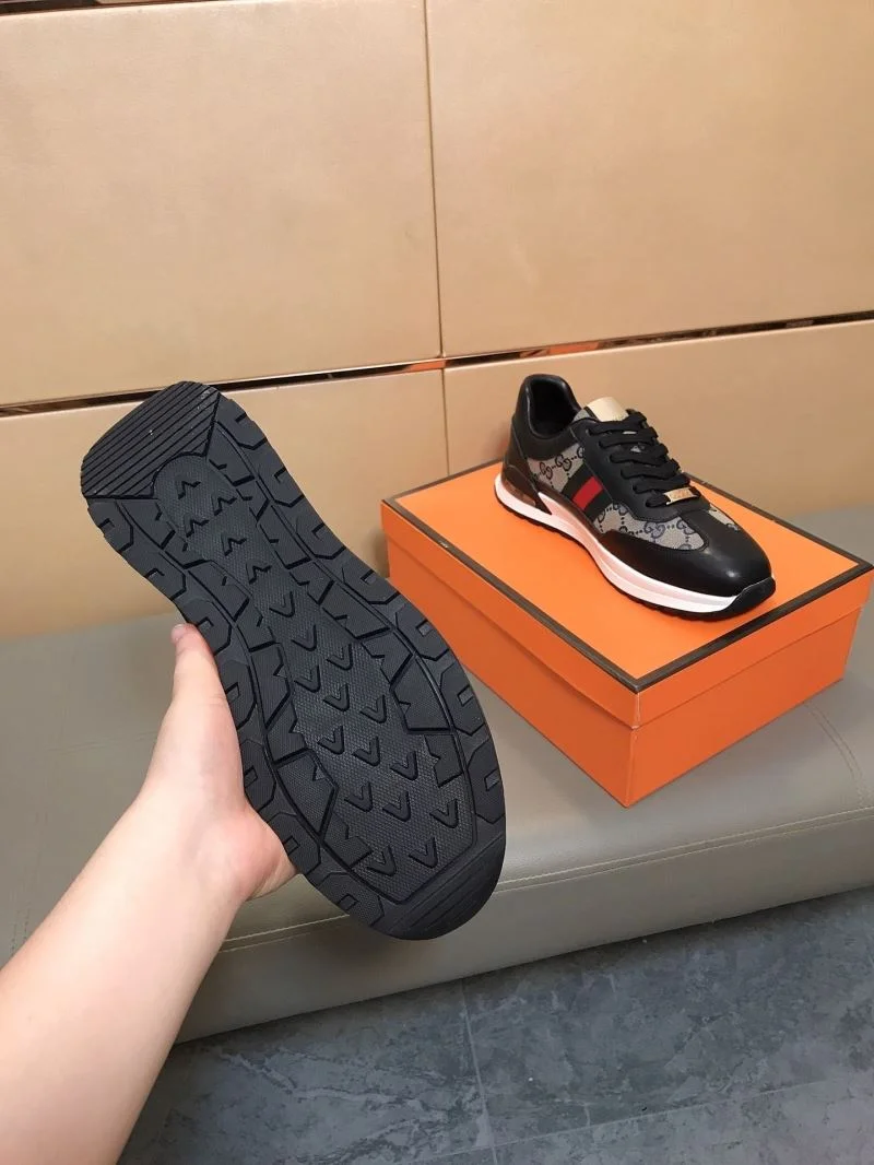 Gucci Low Shoes Breathable 25562