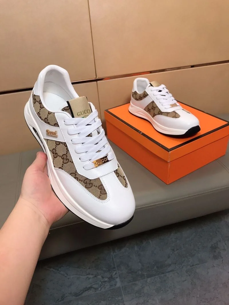 Compact Gucci Low Shoes 25566