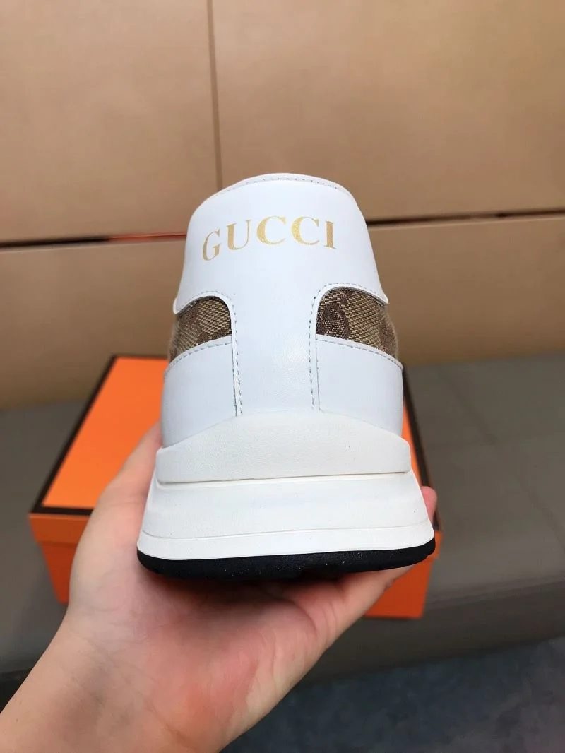 Compact Gucci Low Shoes 25566