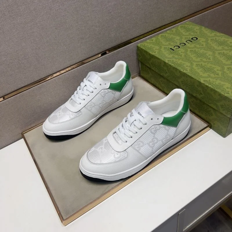 Gucci Low Shoes Breathable 25581
