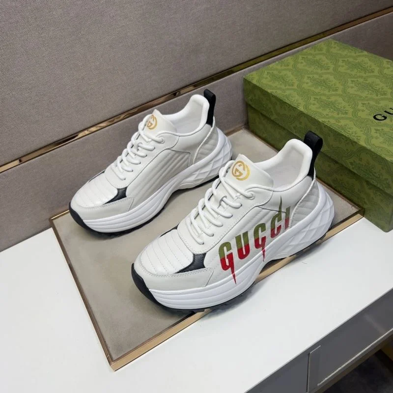 Lightweight Gucci Low Shoes 25574