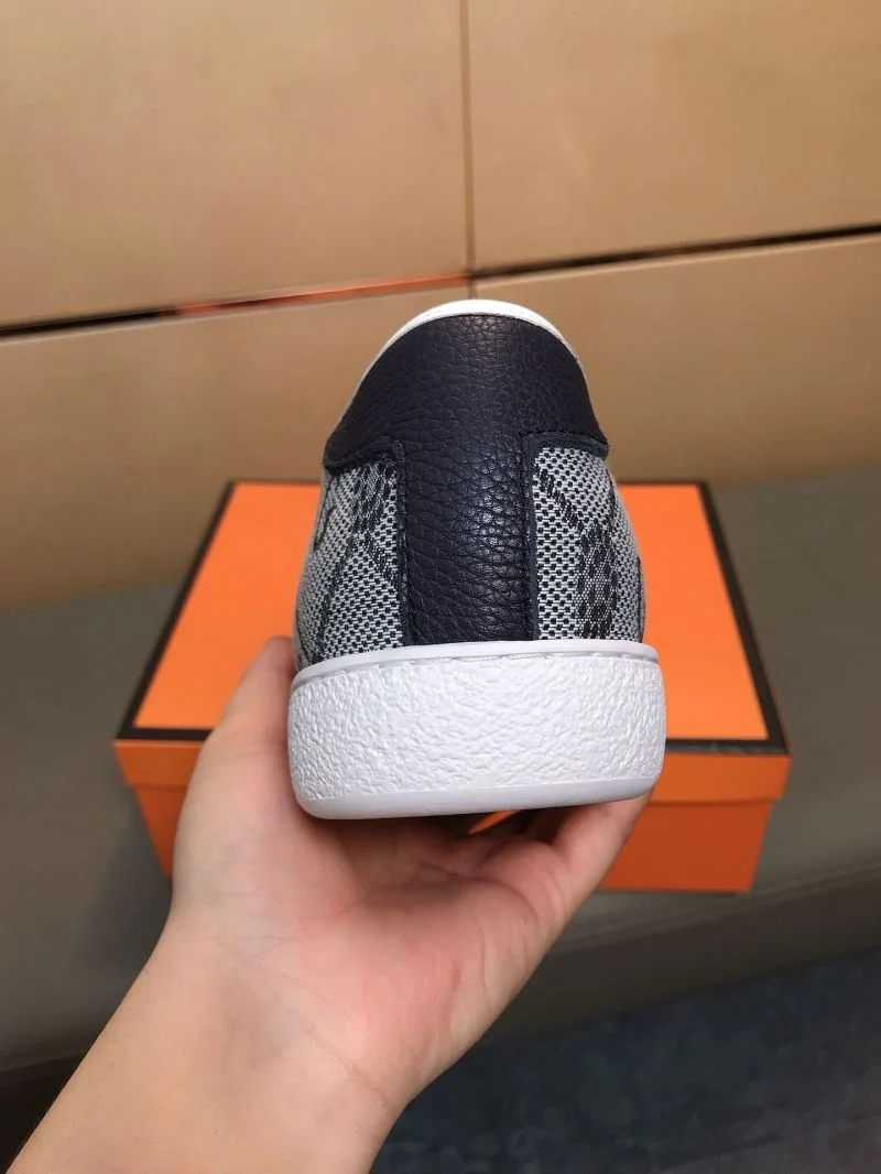 Effortless Gucci Low Shoes 25571