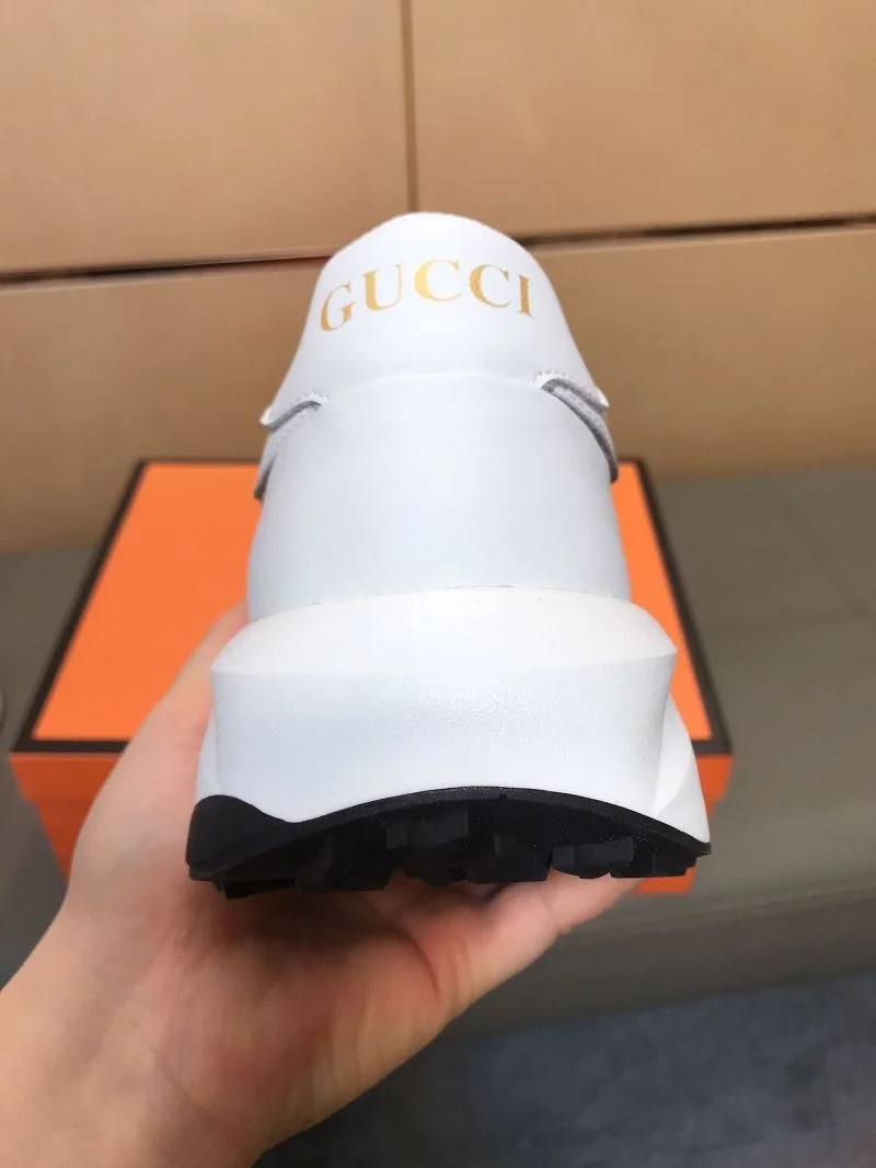 FlexibleFit Gucci Low Shoes 25564