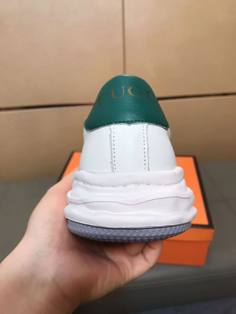 TechFriendly Gucci Low Shoes 25558