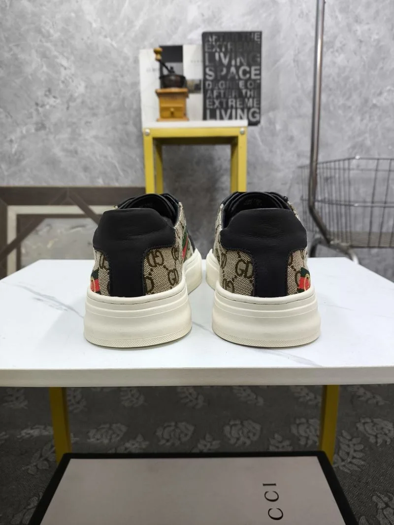 Gucci Low Shoes Versatile 25556