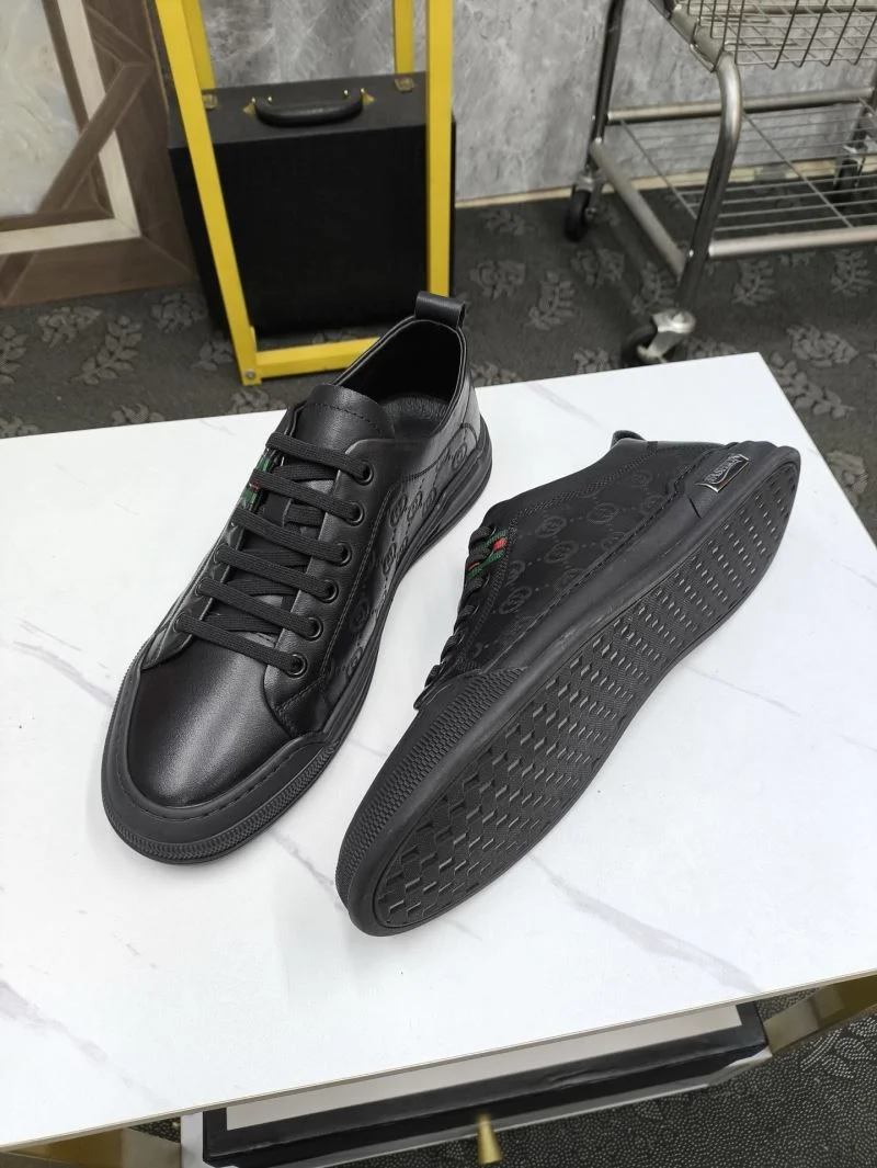 WaterResistant Gucci Low Shoes 25594