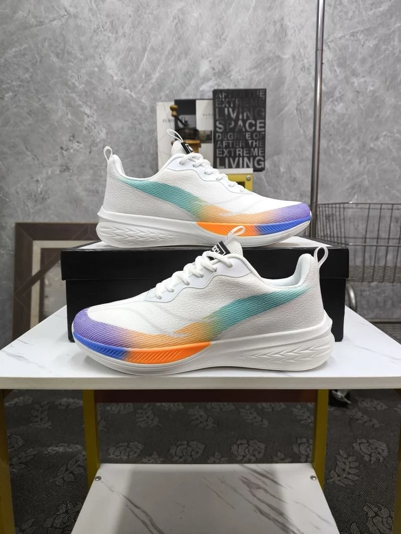 Gucci Low Shoes TechFriendly 25541