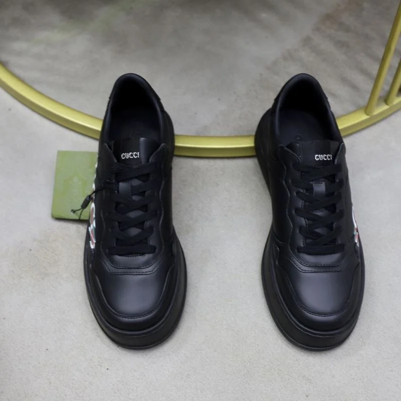 TravelReady Gucci Low Shoes 25621