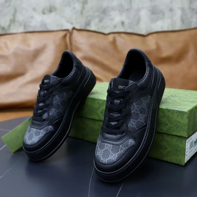 Gucci Low Shoes OnTrend 25536