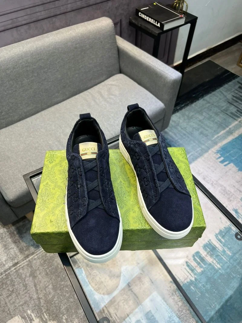 Gucci Low Shoes Functional 25529