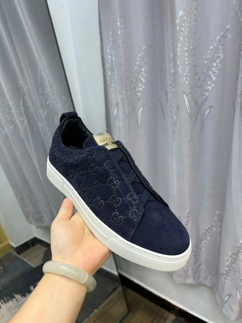 Gucci Low Shoes Functional 25529