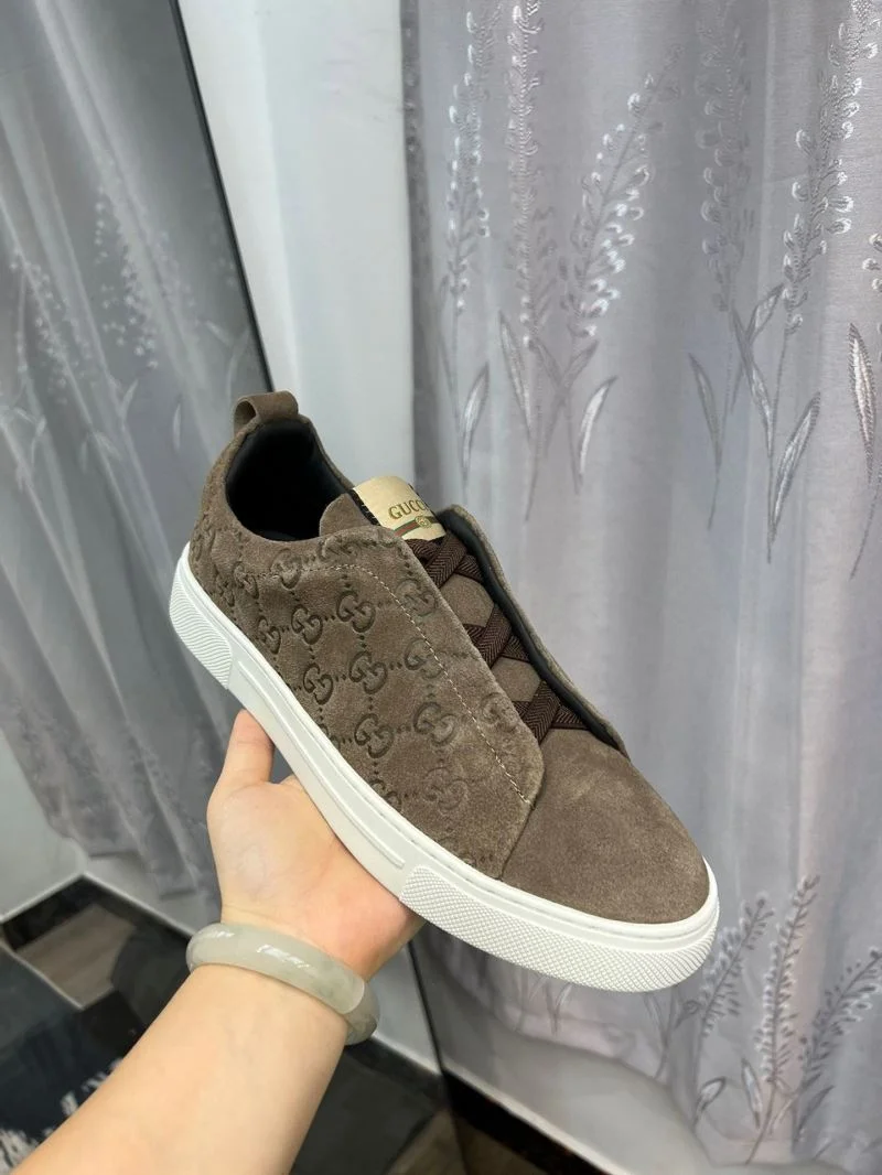 Chic Gucci Low Shoes 25531