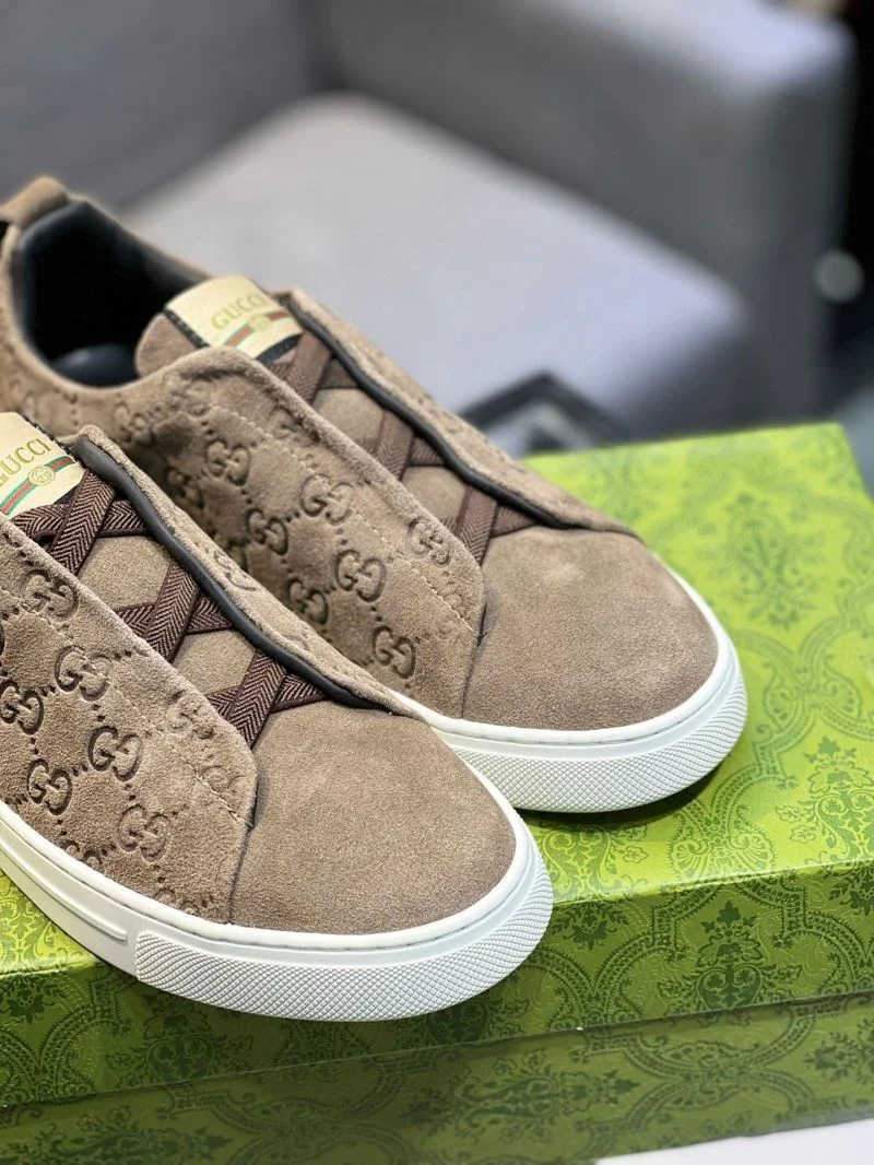 Chic Gucci Low Shoes 25531