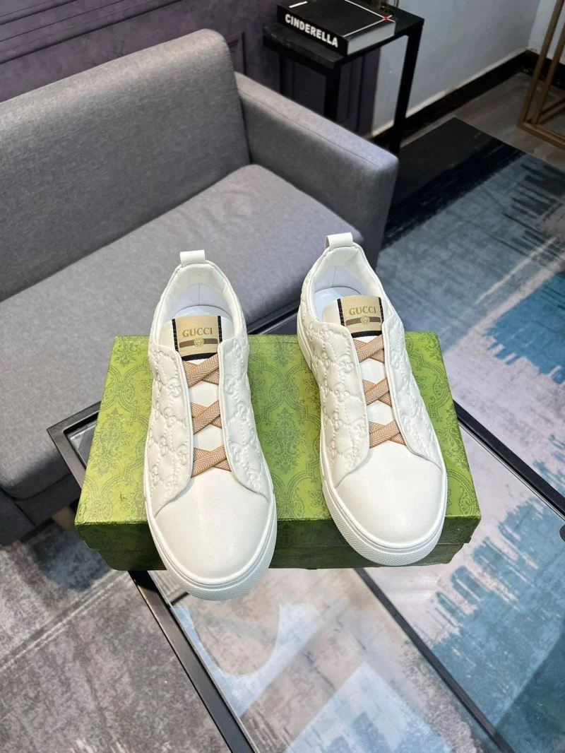Gucci Low Shoes SoftTouch 25528