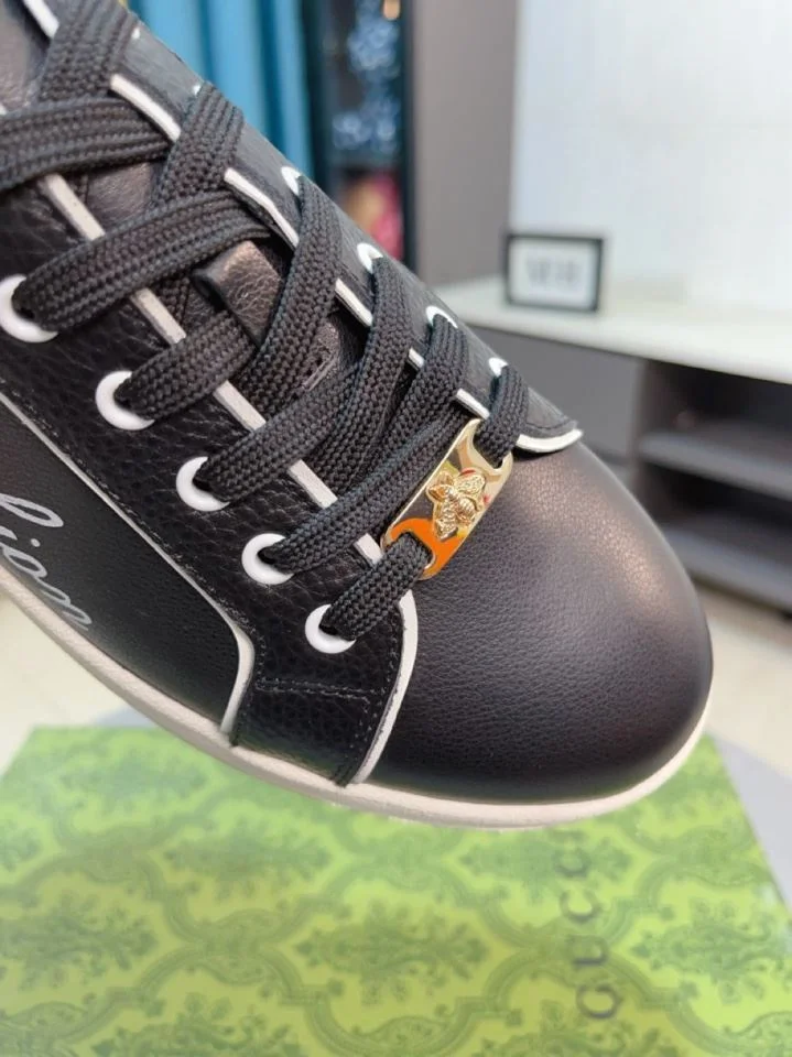 Gucci Low Shoes Functional 25577
