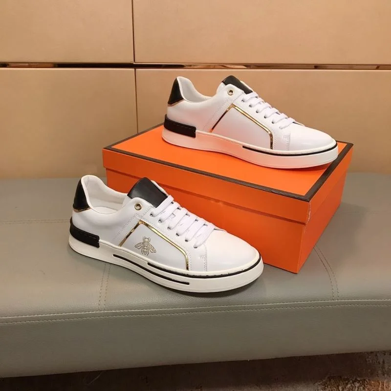 Vibrant Gucci Low Shoes 25534
