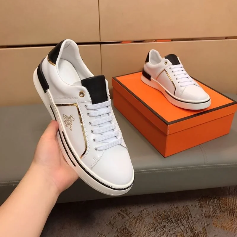 Vibrant Gucci Low Shoes 25534