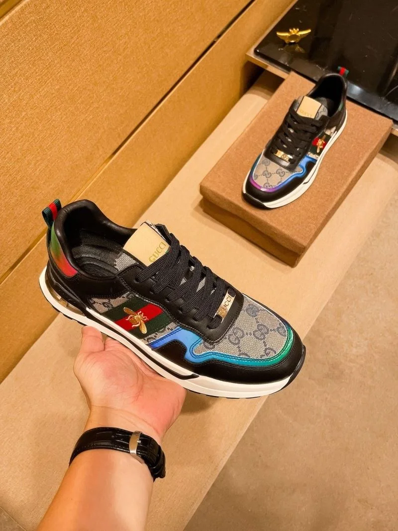 Gucci Low Shoes Sporty 25540
