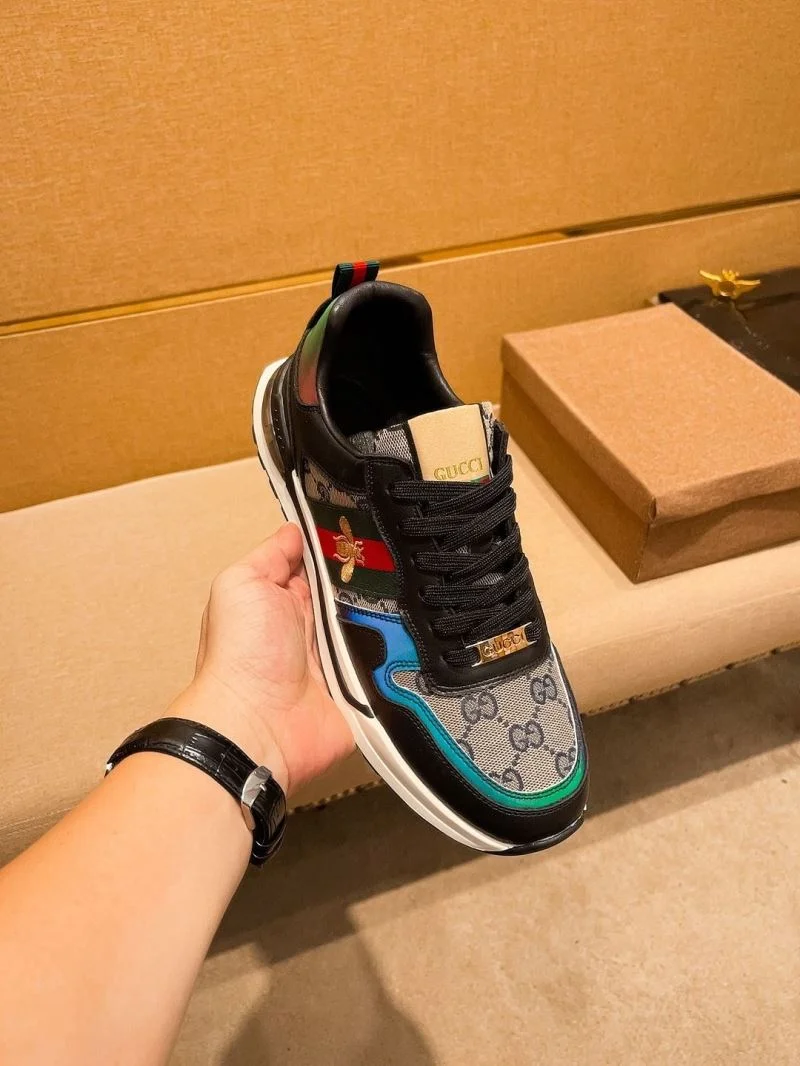 Gucci Low Shoes Sporty 25540