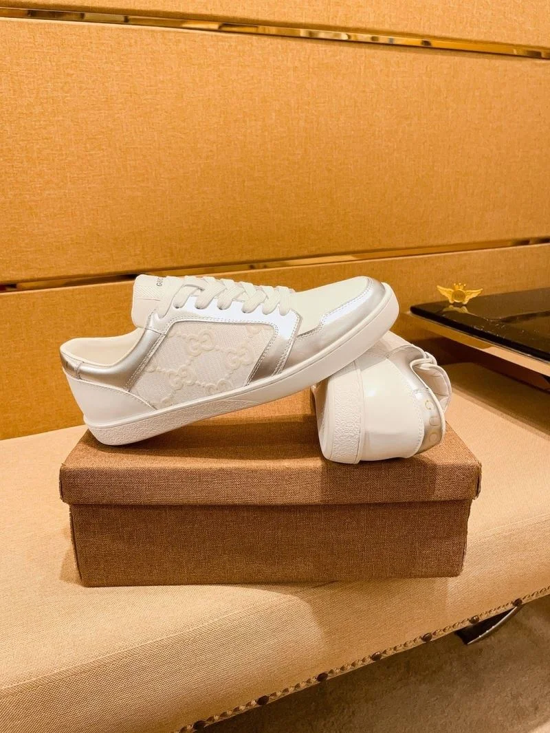 Gucci Low Shoes WeatherProof 25515