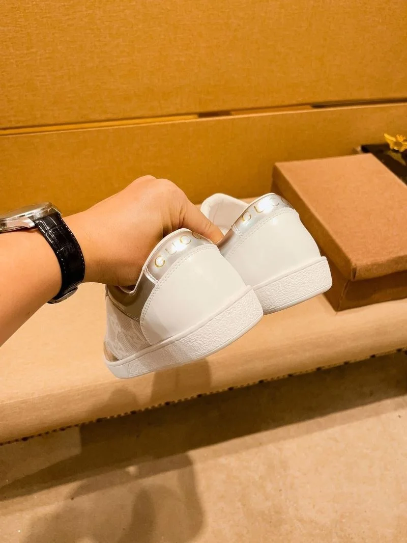 Gucci Low Shoes WeatherProof 25515